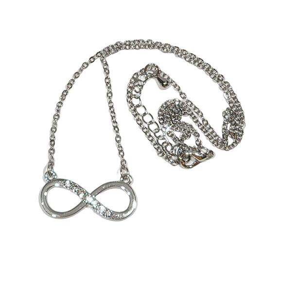Beautiful Silver Infinity Necklace Made with Brilliant Swarovski‎ Crystals - Picture 11 of 12